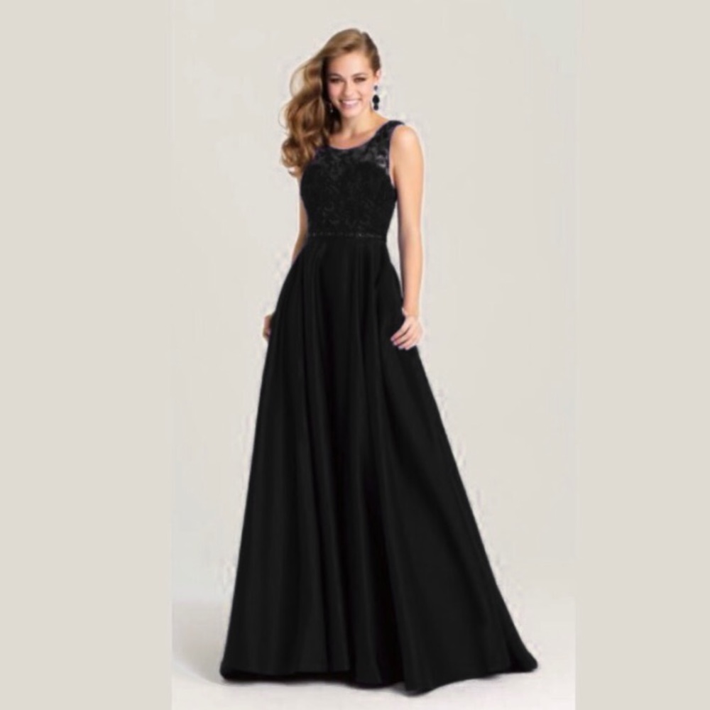Black Lace/Satin Ballgown Formal Prom Dress✨
